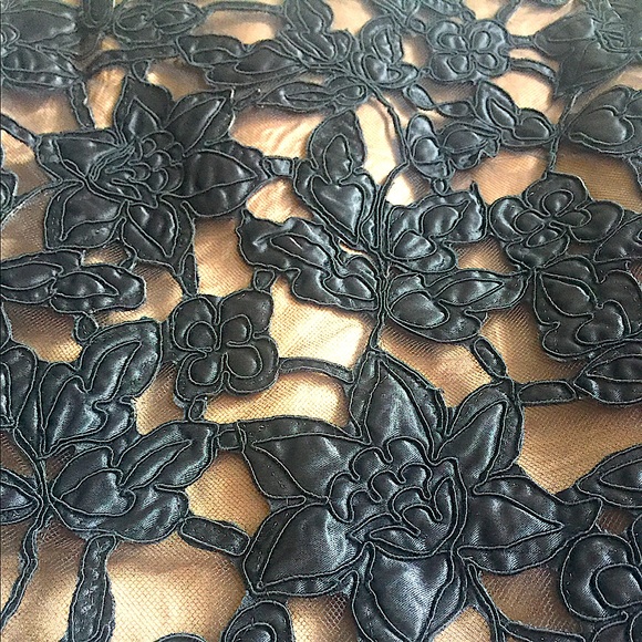 CHETTA B Lace Skirt - Picture 4 of 6